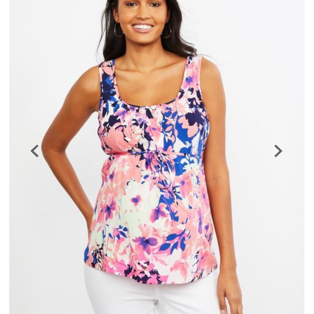 Sleeveless maternity top